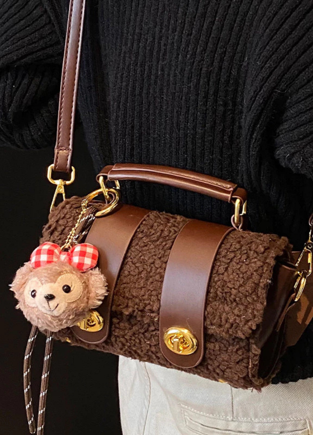 Bolsa Boston Veludo + 30% OFF + EXCLUSIVIDADE