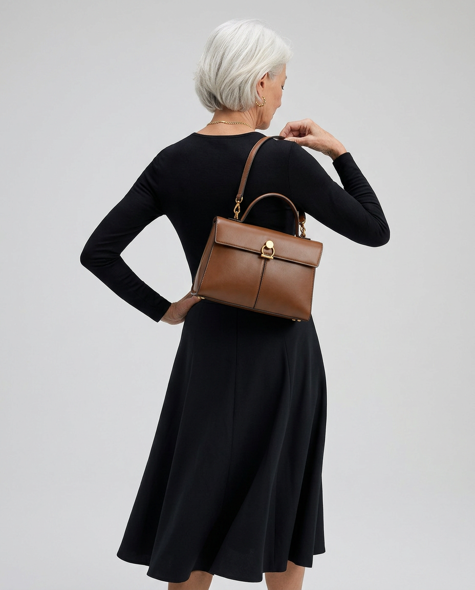 Allegra Hobo