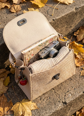 Bolsa Isabella Rattan - FRETE GRÁTIS + 37% DE DESCONTO